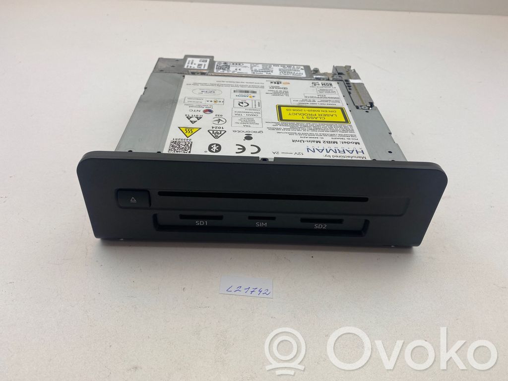 Stacja multimedialna GPS / CD / DVD   8W5035880C,8W5035880035,2CFCADD7493A
