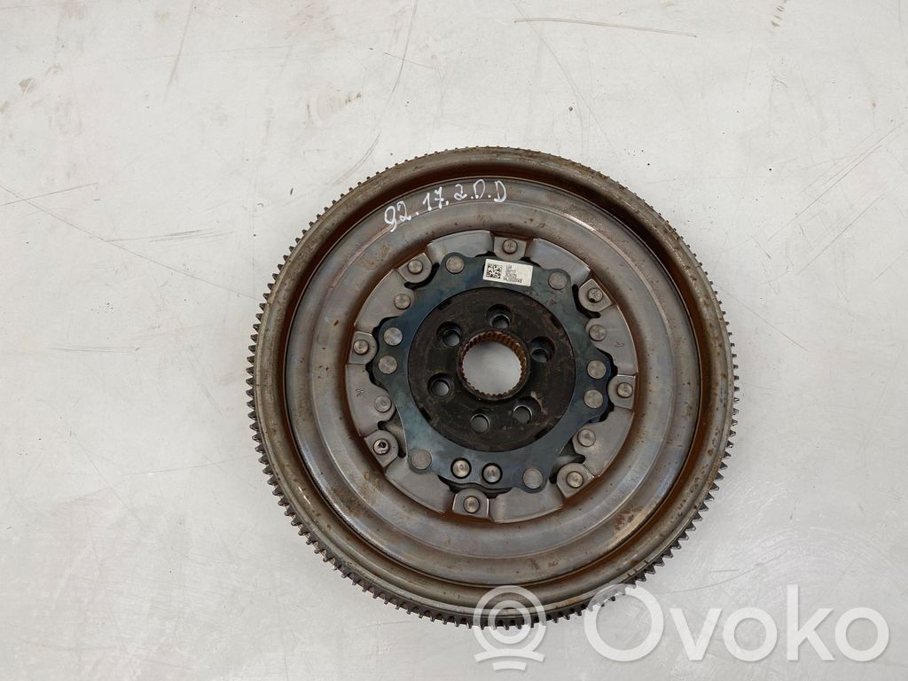 Flywheel   090117,04L105266AB