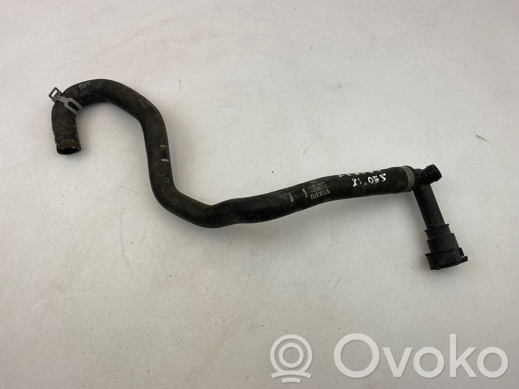 Volvo S90, V90 Engine coolant pipe/hose 