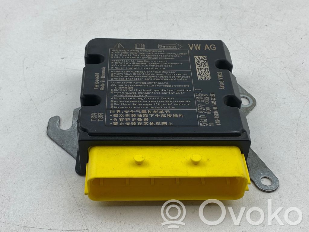 Audi A3 S3 8V Airbag control unit/module 