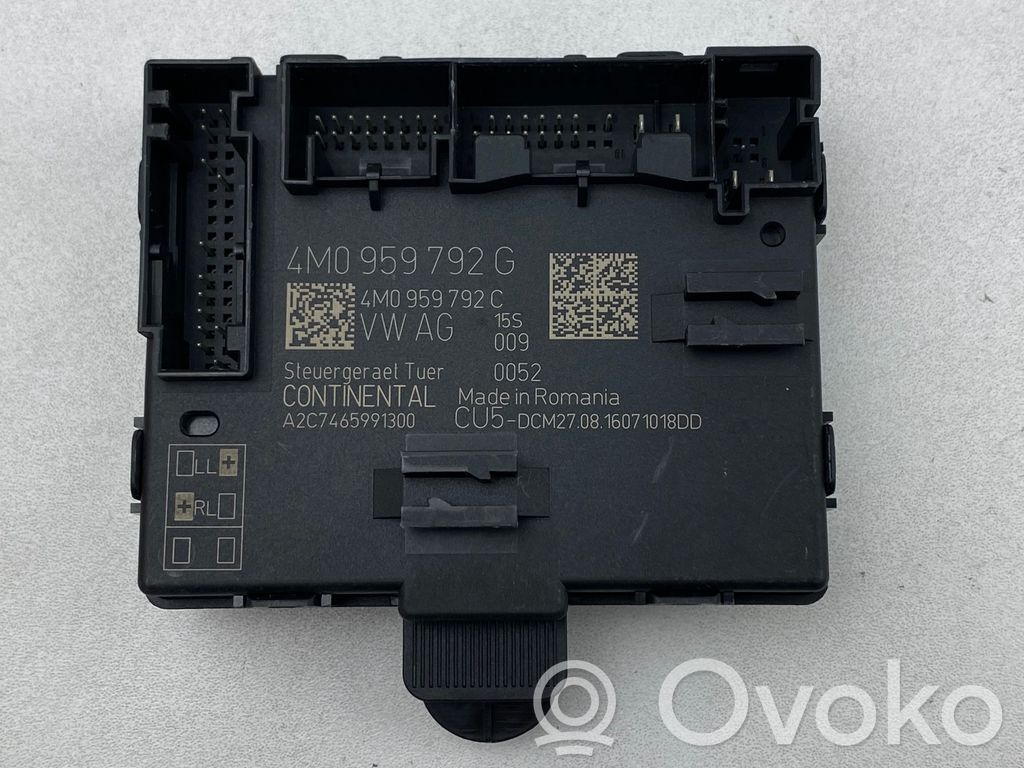 Audi Q7 4M Door control unit/module 