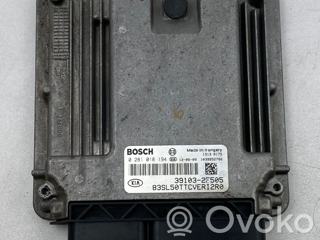 KIA Sportage Engine control unit/module 
