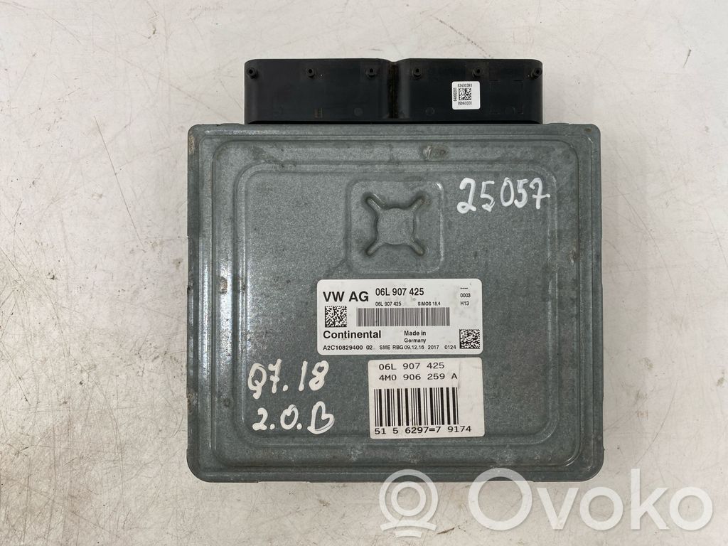 Audi Q7 4M Engine control unit/module 