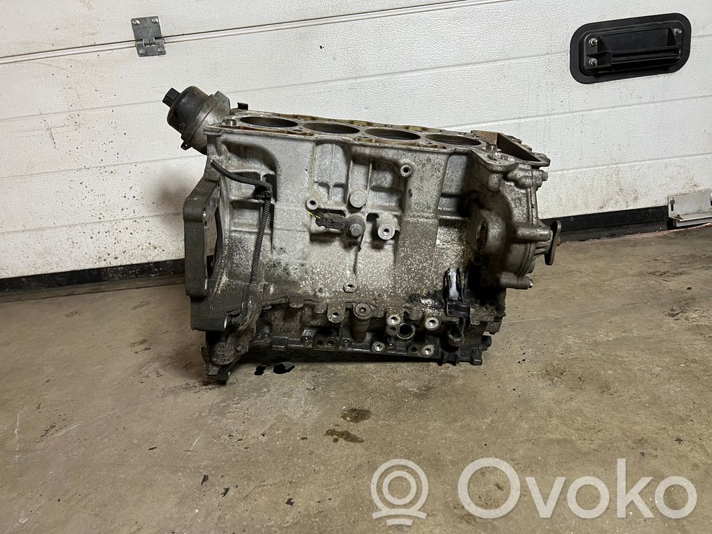 Mini Cooper Countryman R60 Engine block 