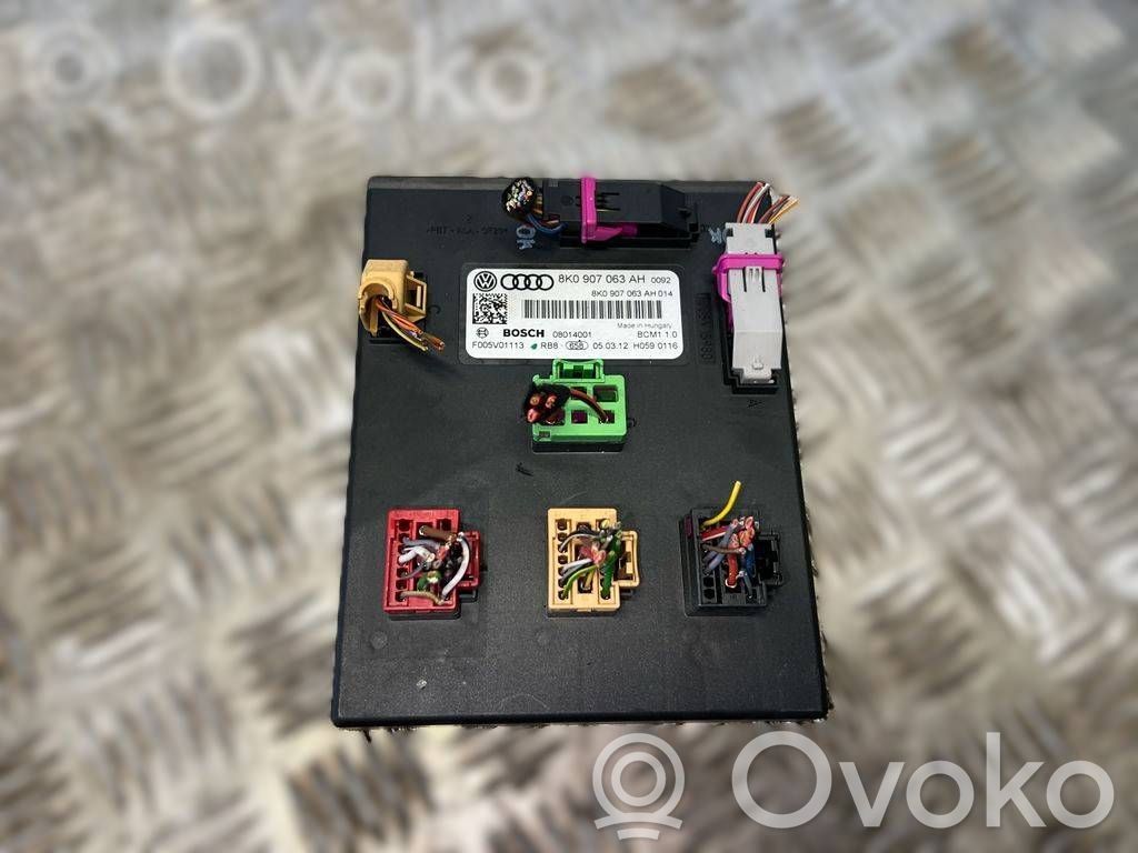 Audi A4 S4 B8 8K Mukavuusmoduuli 