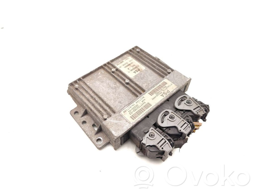 Ford Focus Moottorin ohjainlaite/moduuli