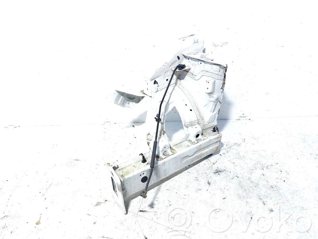 Front quarter panel