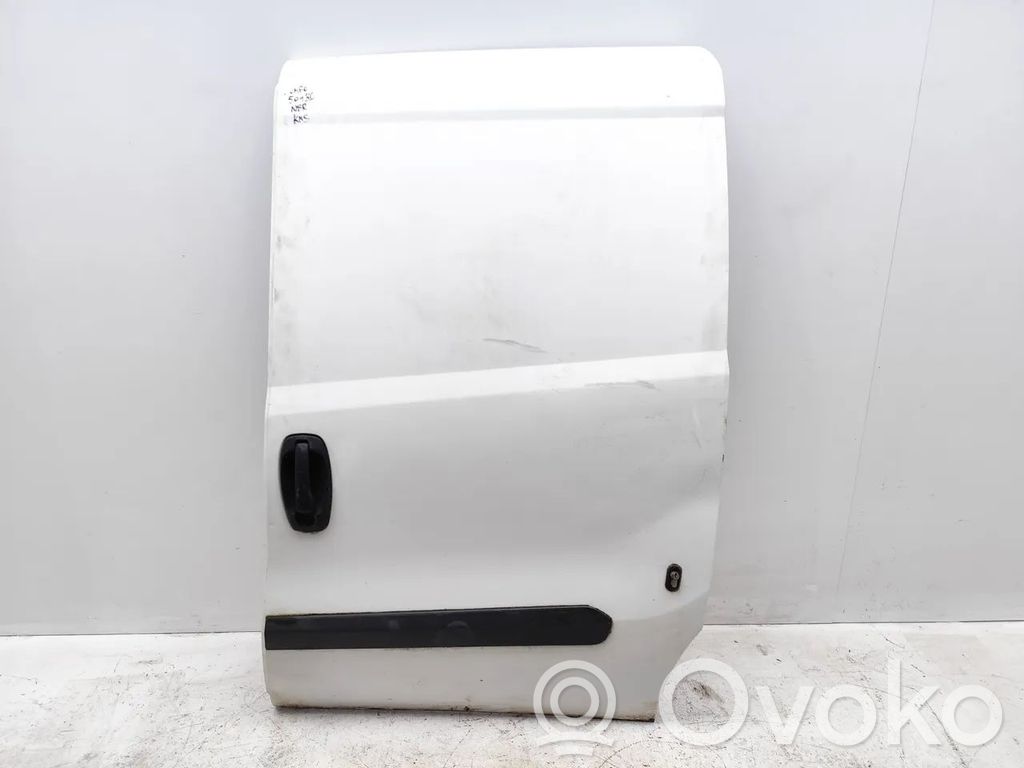 Side sliding door