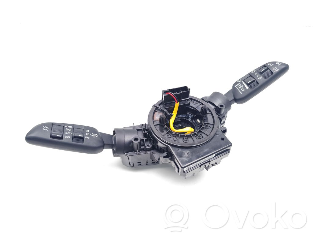 SsangYong Tivoli Interruptor/palanca de limpiador de luz de giro 