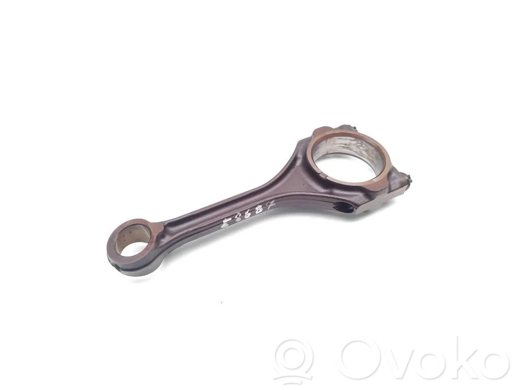 Toyota RAV 4 (XA50) Connecting rod/conrod 