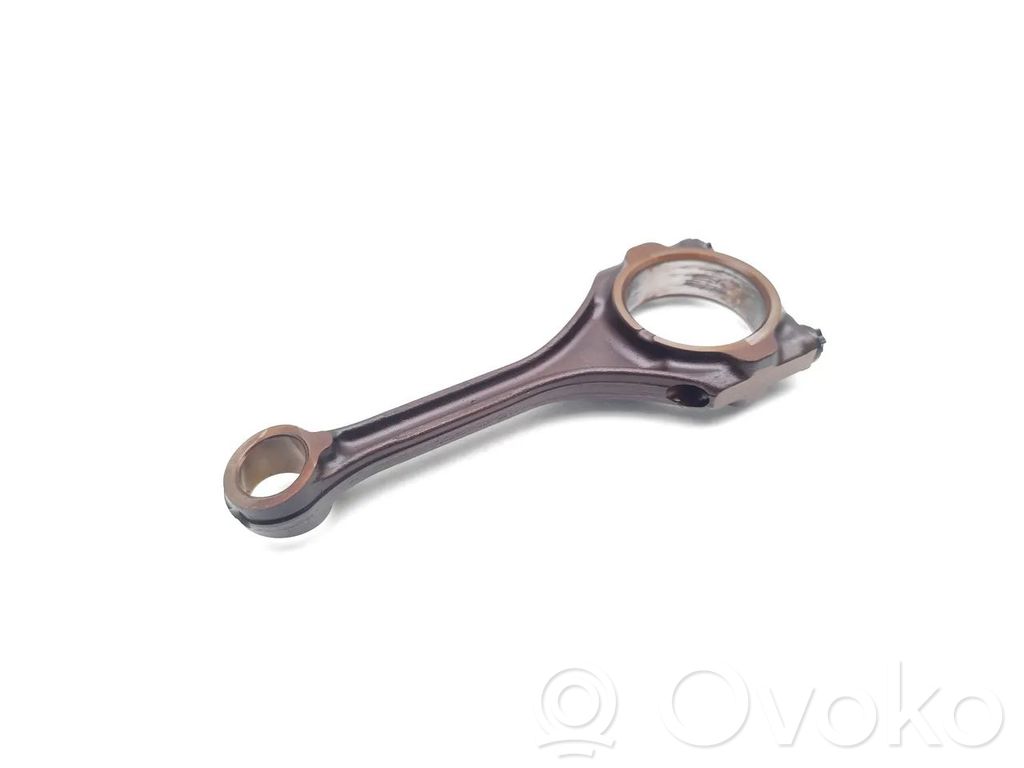 Toyota RAV 4 (XA50) Connecting rod/conrod 