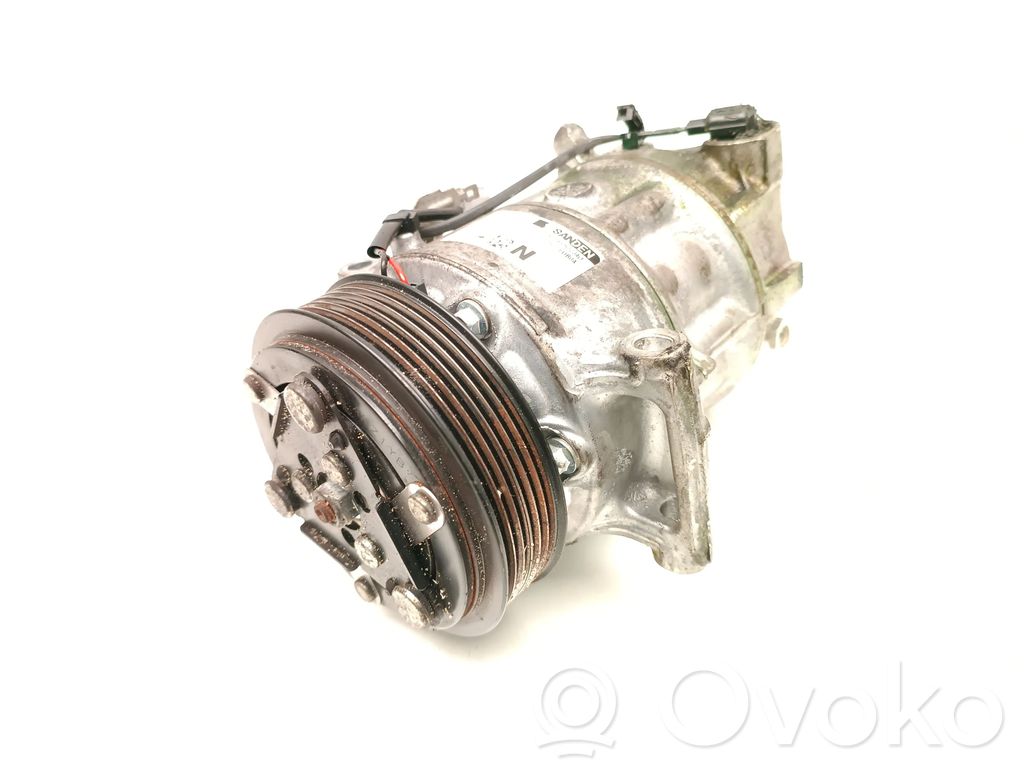 Nissan Qashqai Air conditioning (A/C) compressor (pump) 