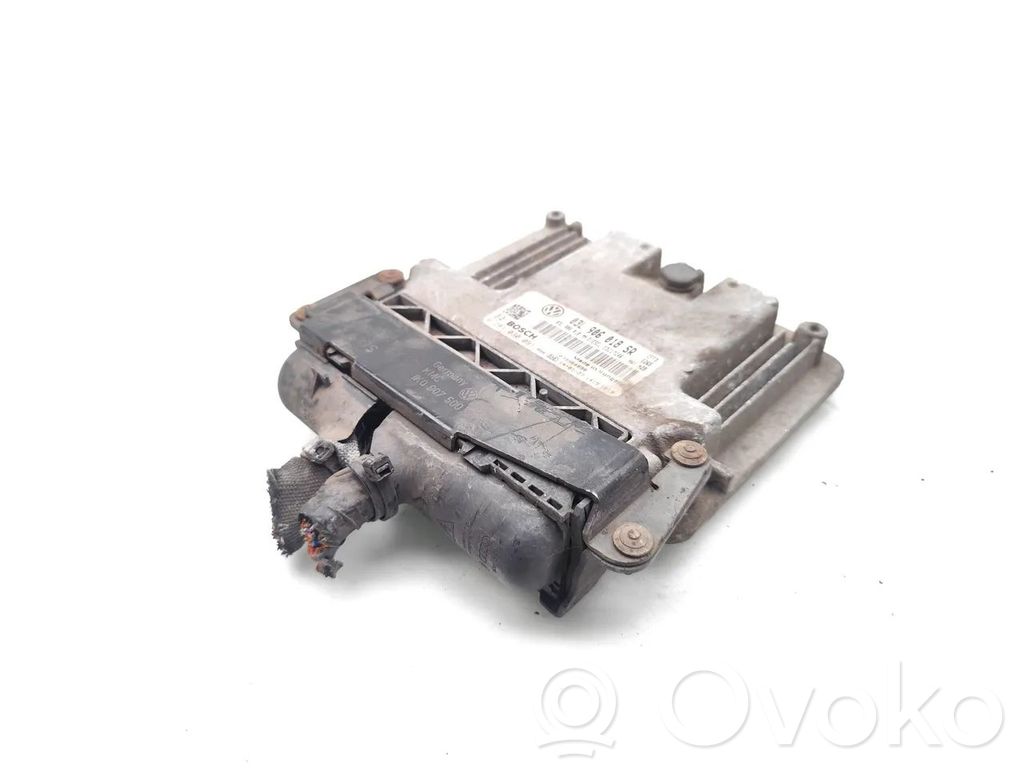 Skoda Superb B6 (3T) Engine control unit/module 