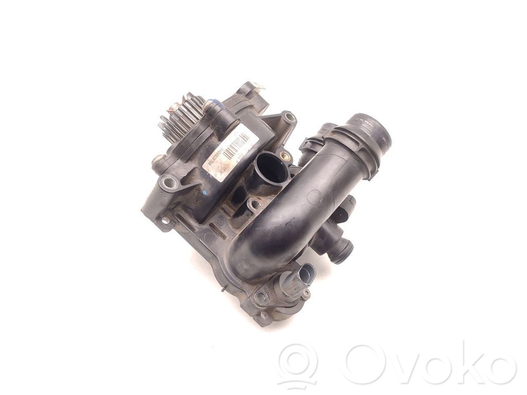 Audi A5 8T 8F Bomba de agua