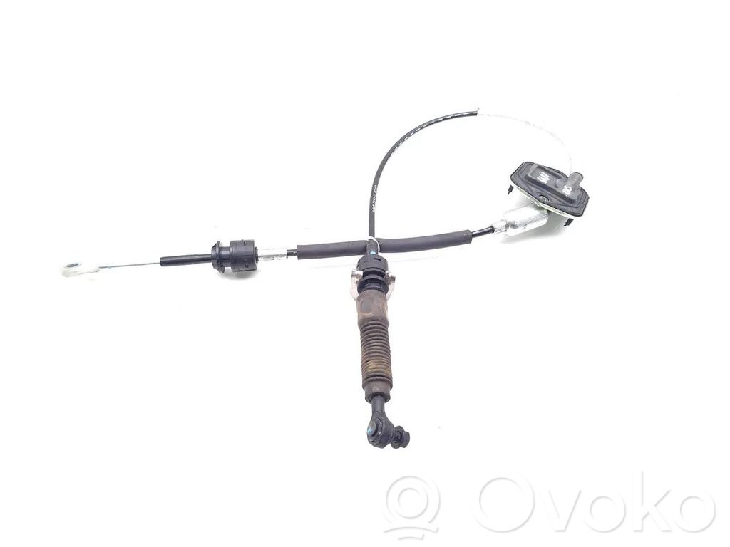KIA Xceed Gear shift cable linkage 