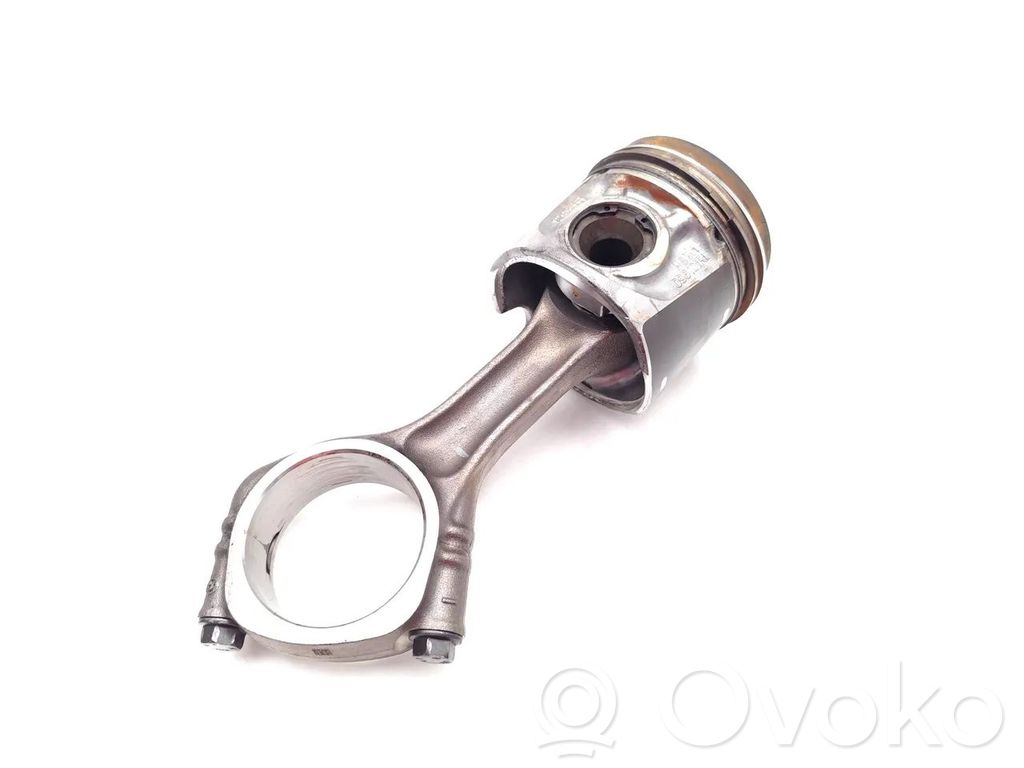 Iveco Daily 40.8 Piston with connecting rod 
