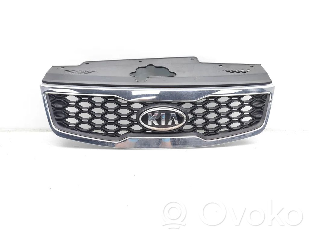 KIA Rio Etupuskurin ylempi jäähdytinsäleikkö 