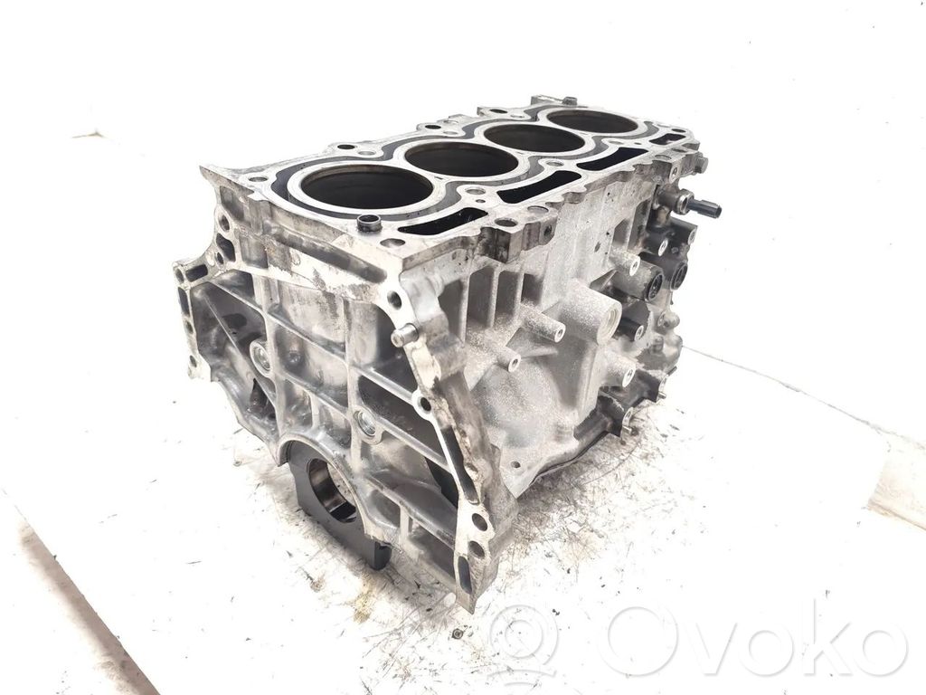 Toyota RAV 4 (XA50) Engine block 