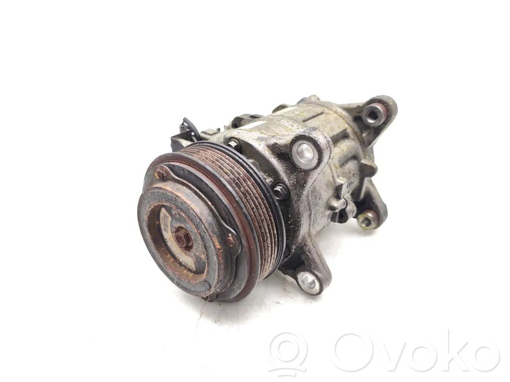 BMW 1 F20 F21 Air conditioning (A/C) compressor (pump) 