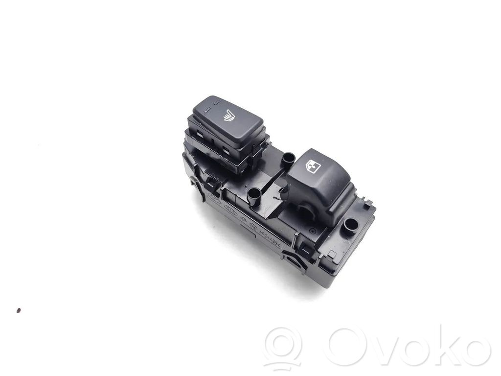Electric window control switch   93580J7000