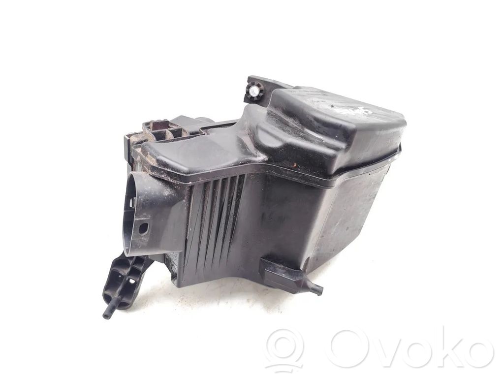 Renault Twingo III Air filter box 