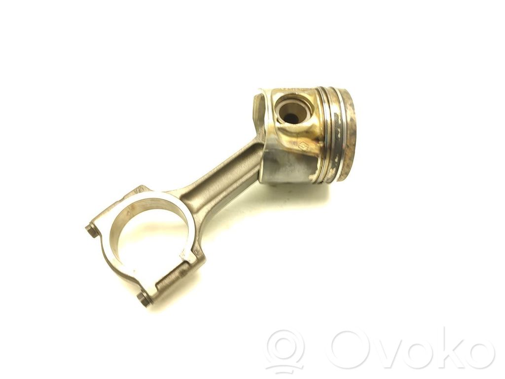 Renault Trafic II (X83) Piston avec bielle