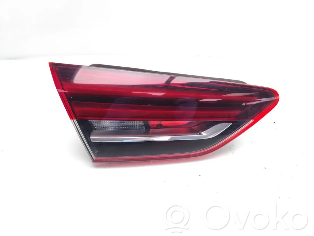 Opel Insignia B Lampy tylnej klapy bagażnika 