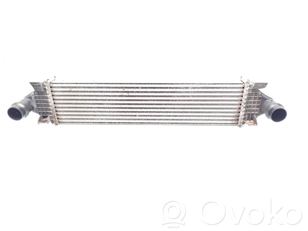 Volvo V40 Interkūlerio radiatorius 