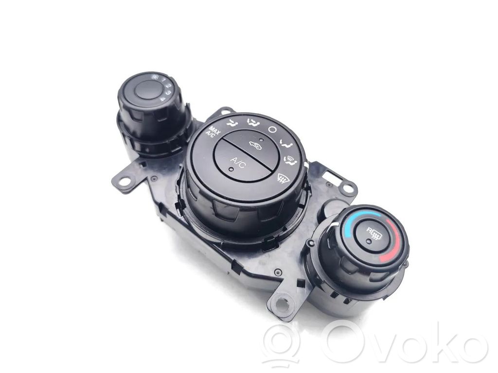 Ford Ecosport Climate control unit 
