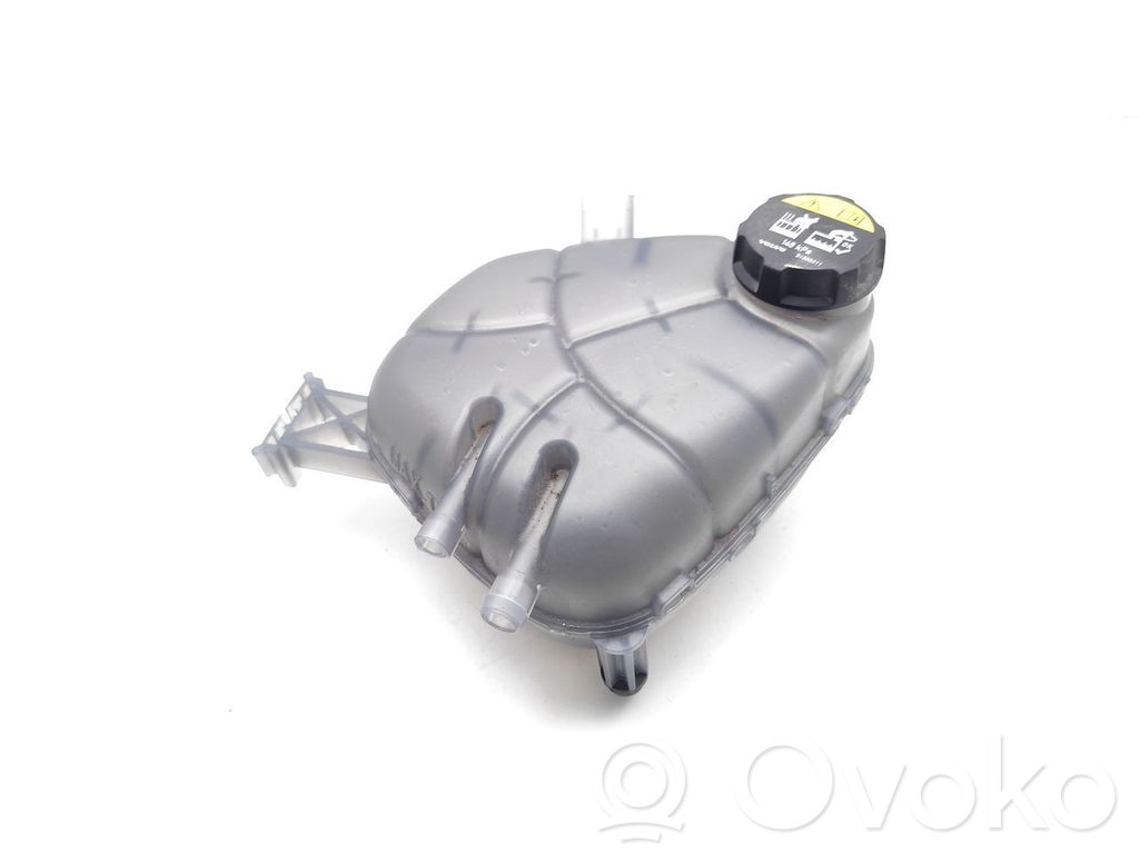 Volvo XC40 Vas expansiune/rezervor lichid de răcire 