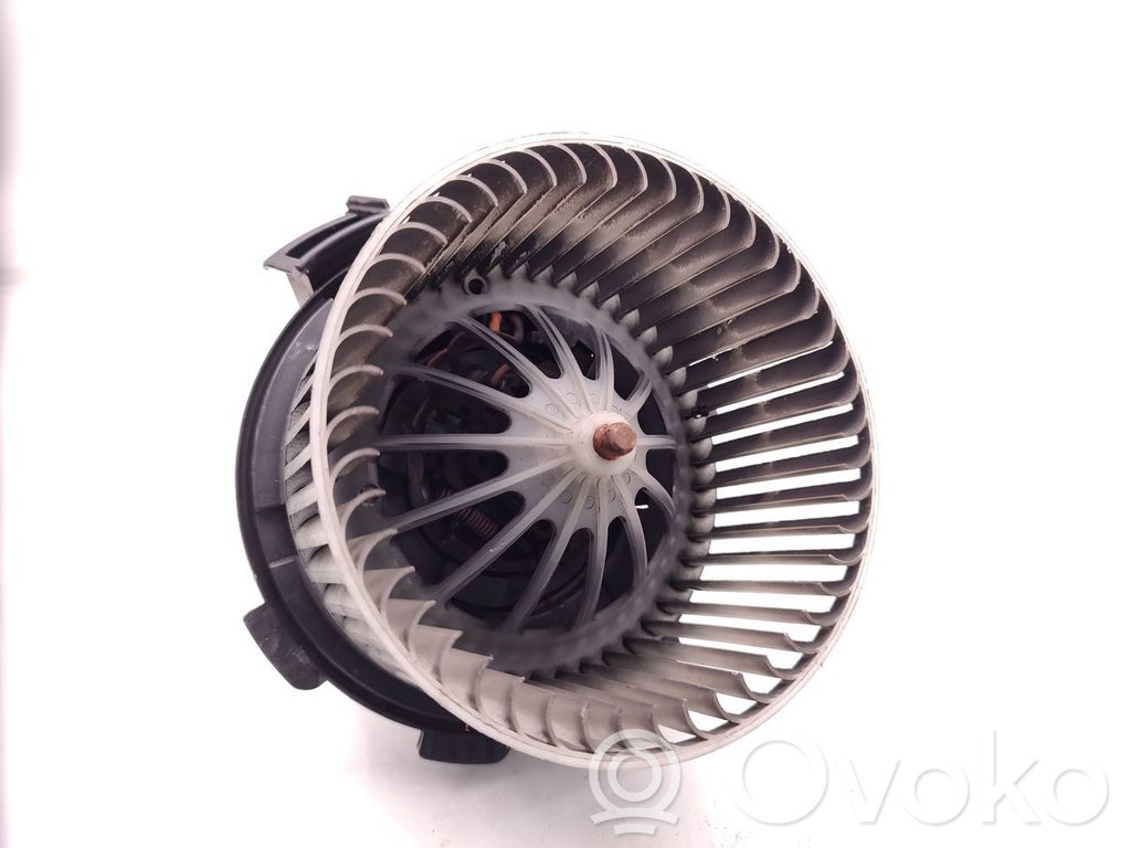 Ventilator aerotermă