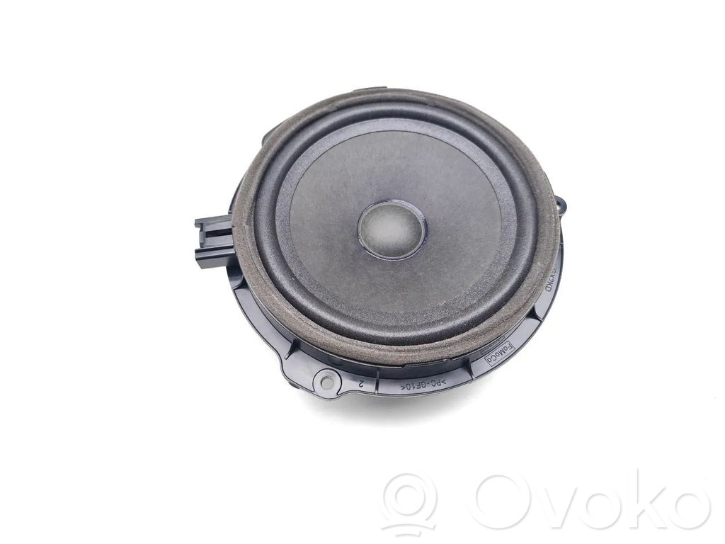 Ford Puma Altavoz de la puerta delantera 