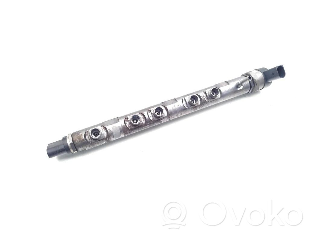 BMW 3 E90 E91 Fuel main line pipe 