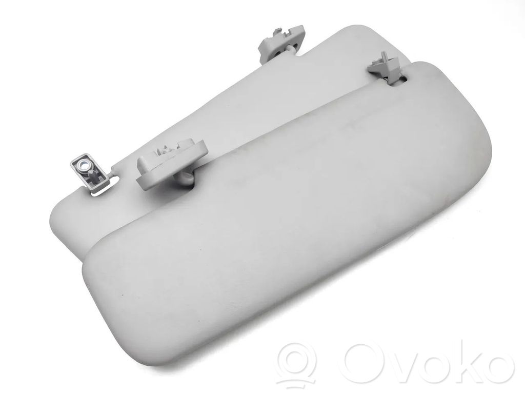 Sun visor