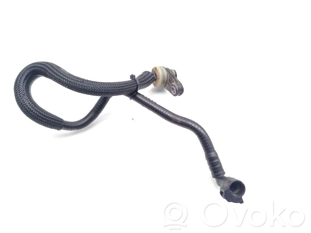 Mercedes-Benz A W176 Tuyau de liquide de refroidissement moteur