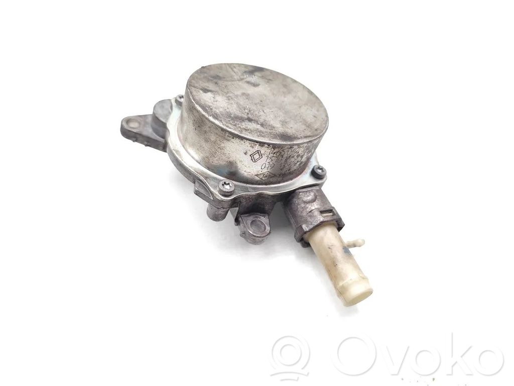 Nissan Navara D23 Vacuum pump 