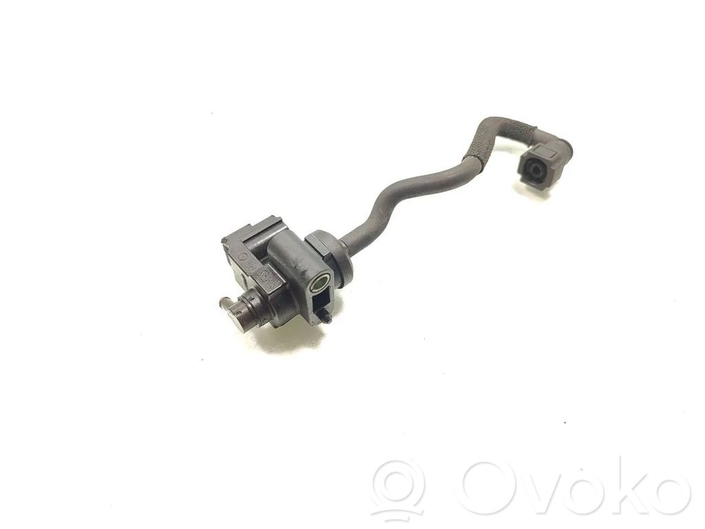 Ford Transit VII Vacuum valve 