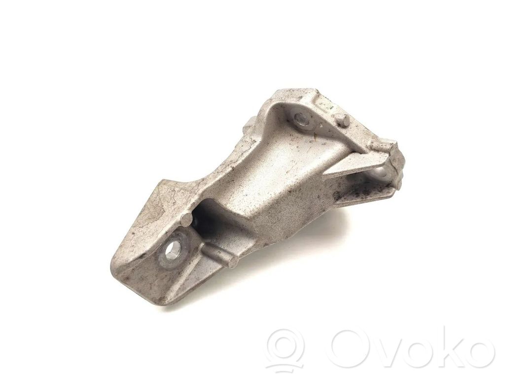 Land Rover Range Rover L405 Engine mounting bracket 