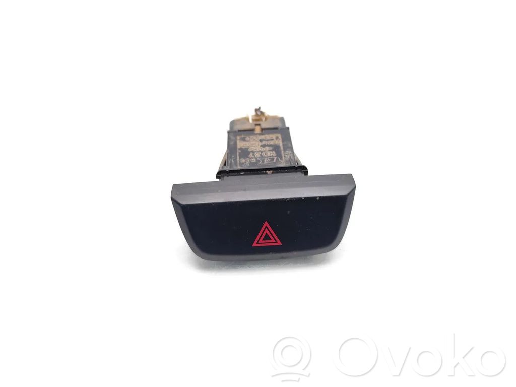 Isuzu D-Max Hazard light switch 