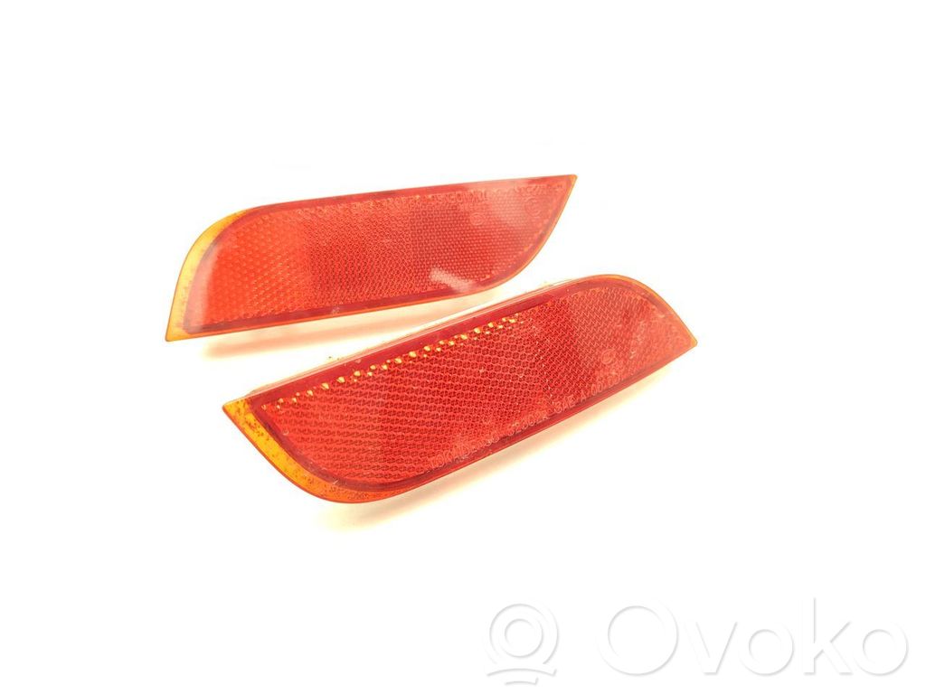 Subaru Legacy Riflettore fanale posteriore 
