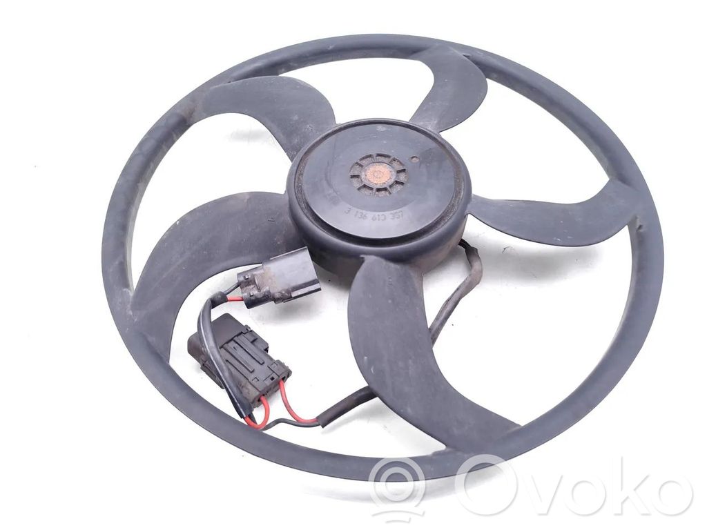 Ford Tourneo Custom Elektrisks radiatoru ventilators 