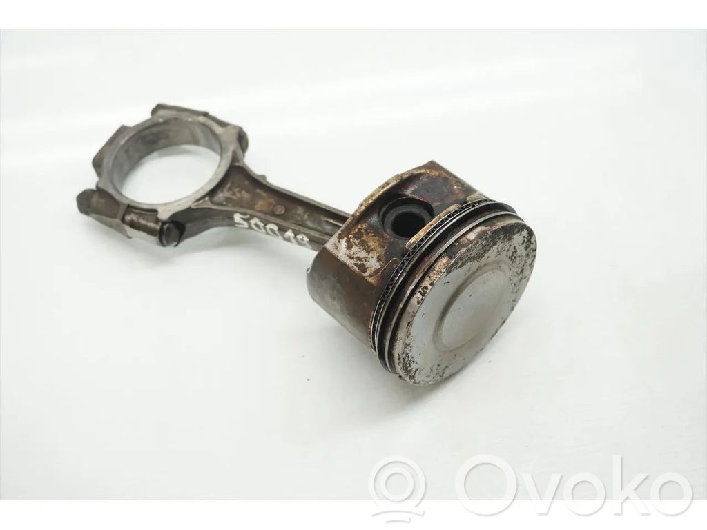 Piston with connecting rod