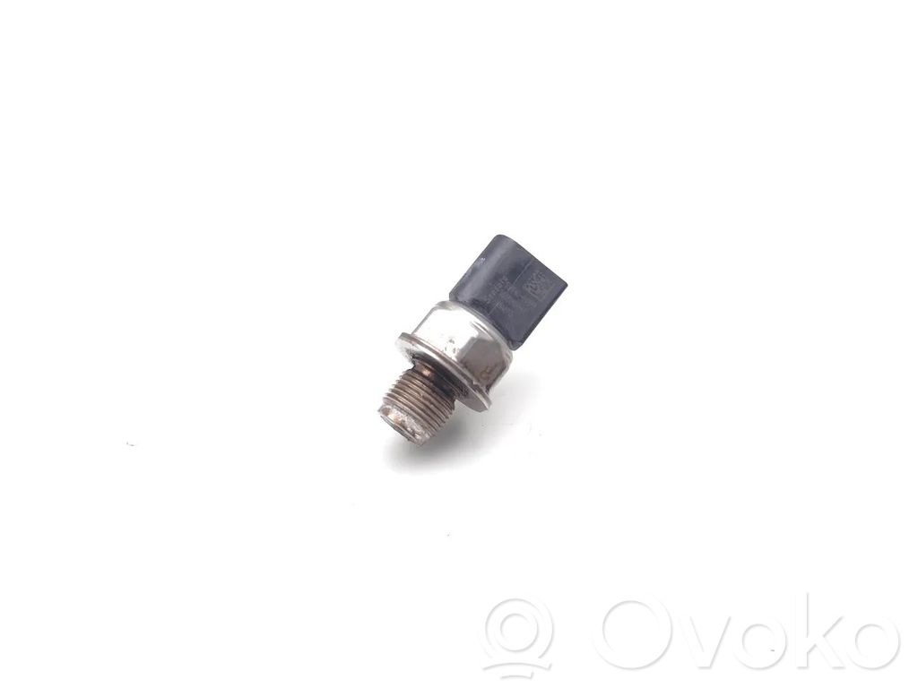 Fuel pressure sensor   55PP400MYB,561202034442