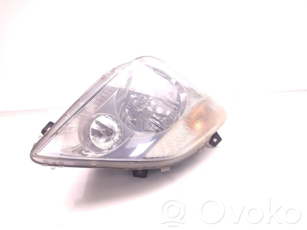 Lampa przednia   A9068200461,1LB24701204