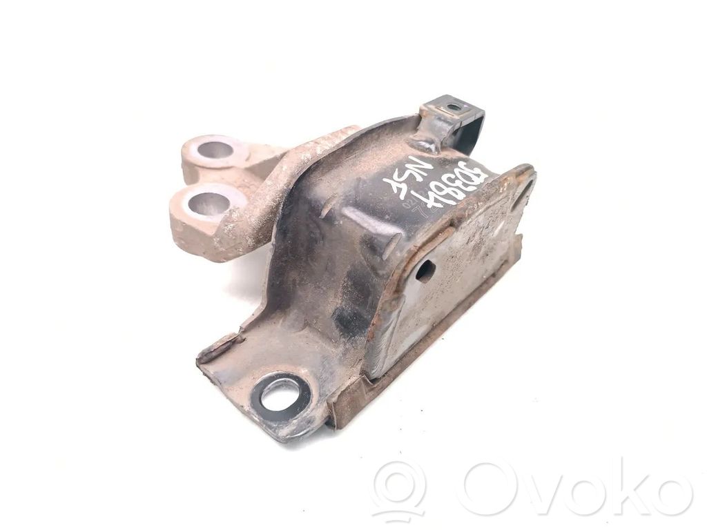 Opel Corsa E Dzinēja spilvens 