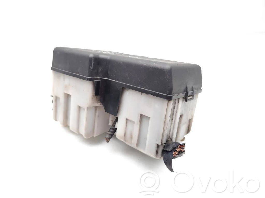 Mazda 5 Fuse module 
