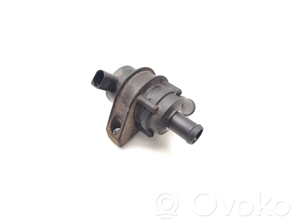Volkswagen Golf VI Electric auxiliary coolant/water pump 