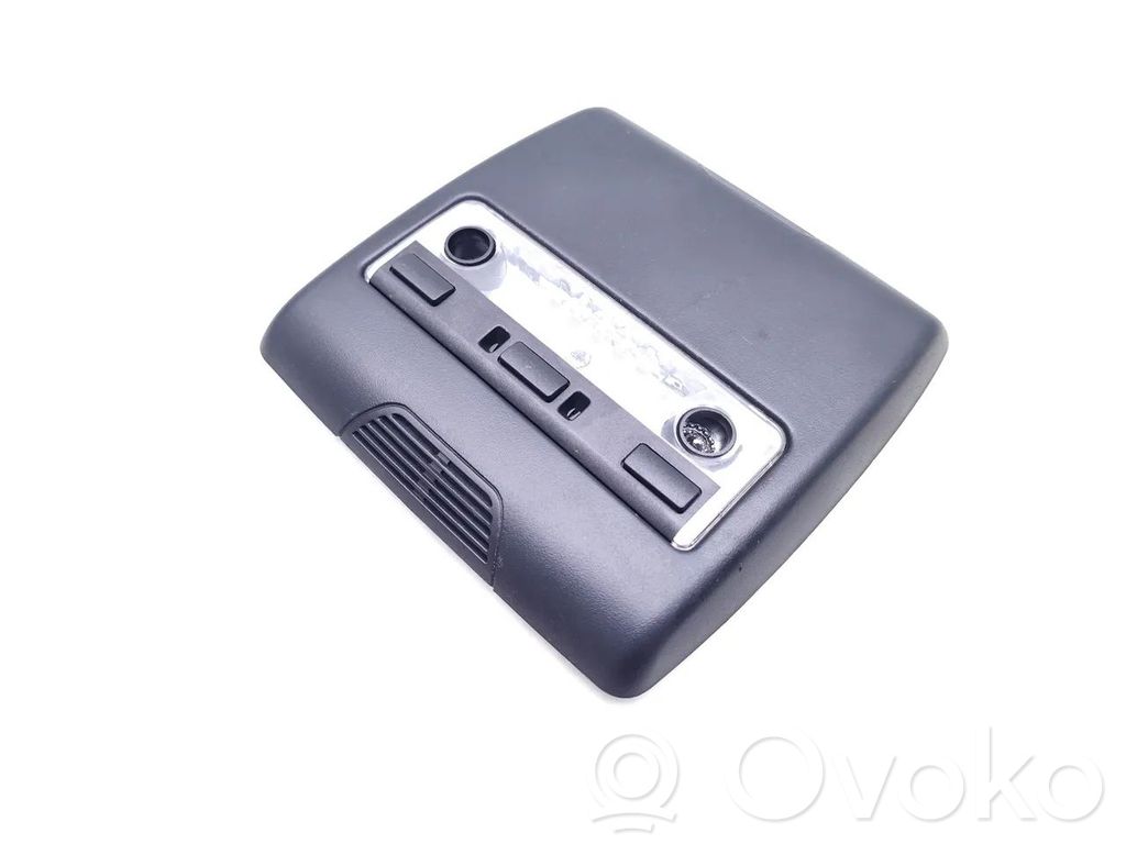 Takaistuimen valo   8379941