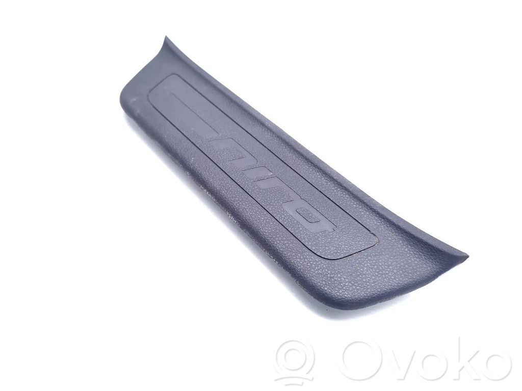 KIA Niro Copertura del rivestimento del sottoporta posteriore 