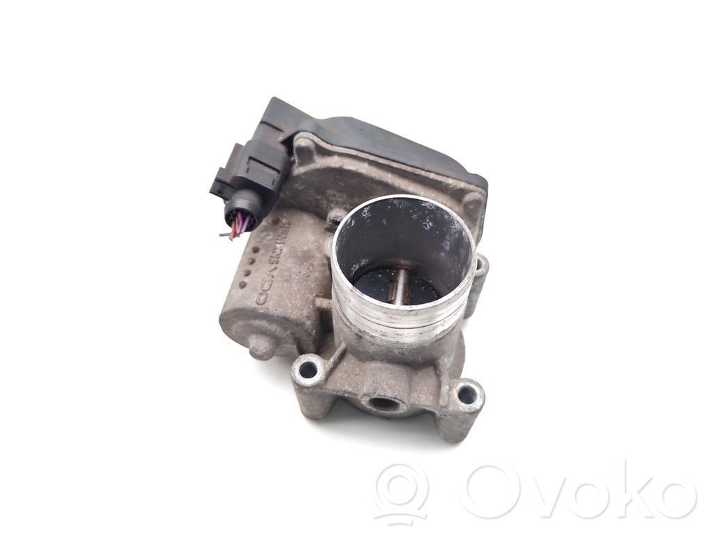 Volkswagen Polo IV 9N3 Boîtier de papillon électrique 